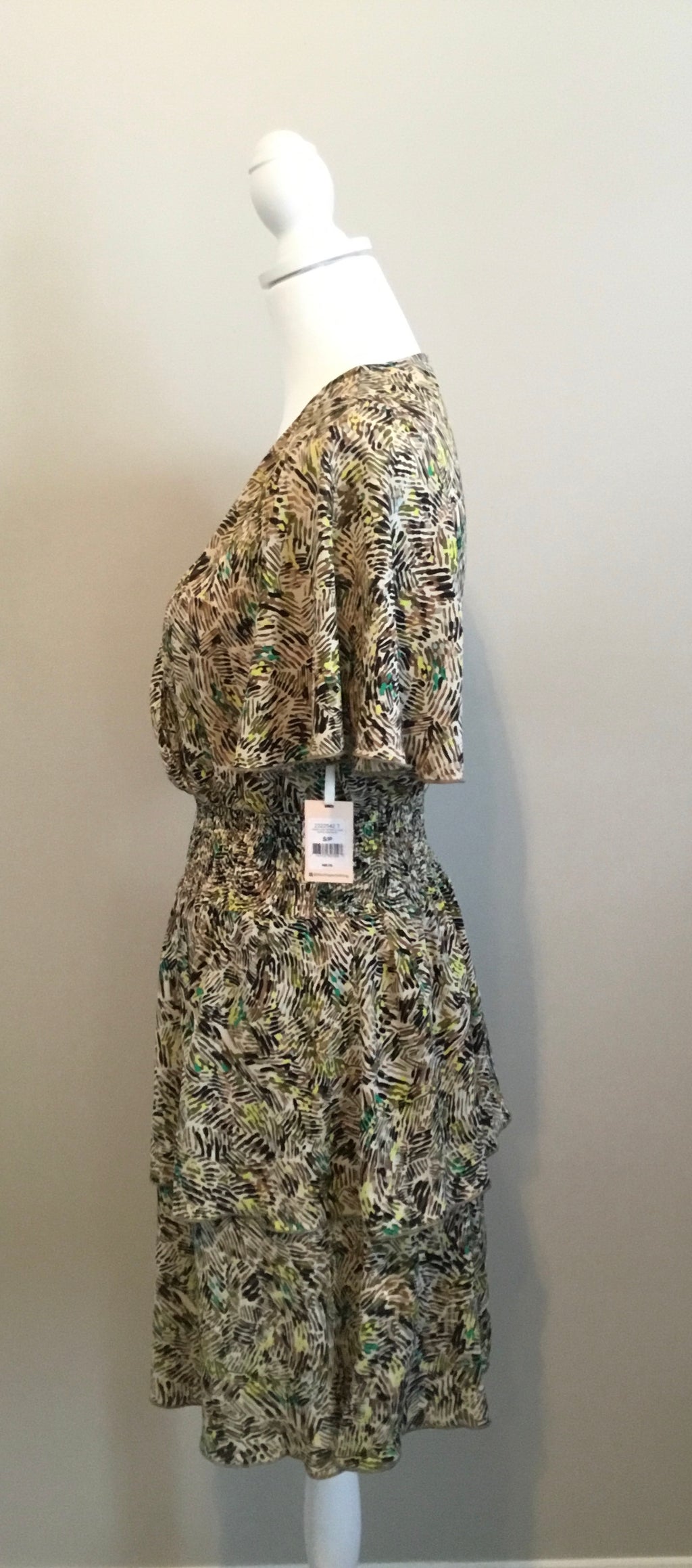 Blacktape Sz Small Ruffled Floral Dress