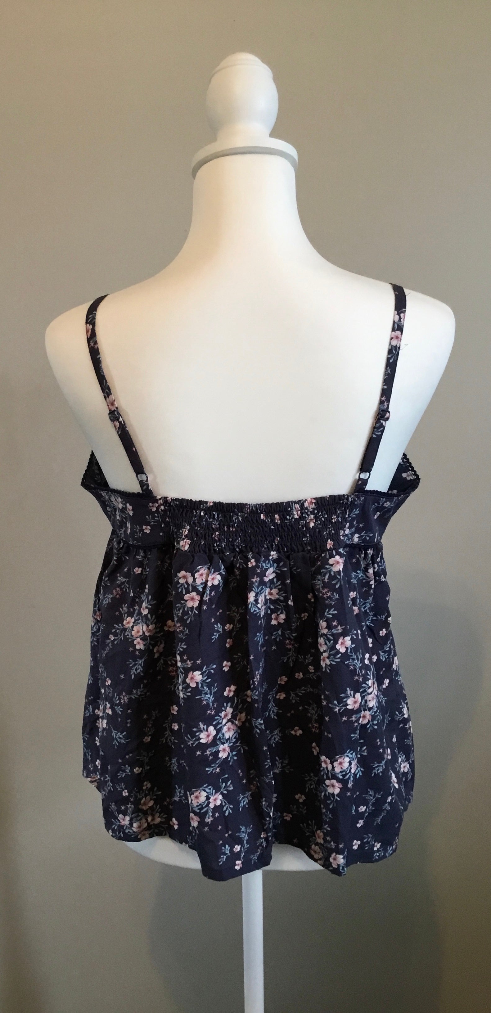 Old Navy Sz Medium Tall Halter Blue Floral