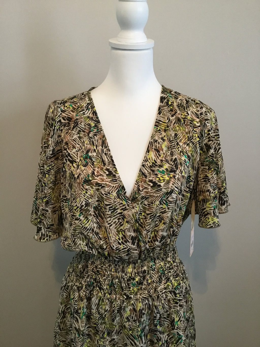 Blacktape Sz Small Ruffled Floral Dress