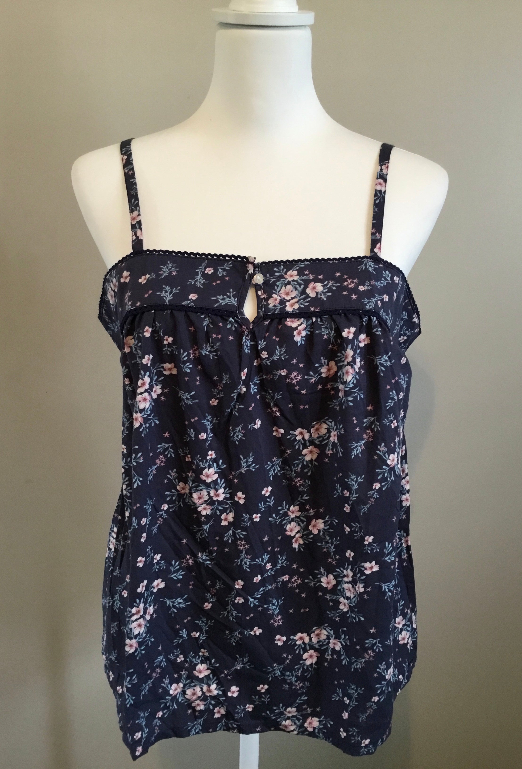 Old Navy Sz Medium Tall Halter Blue Floral