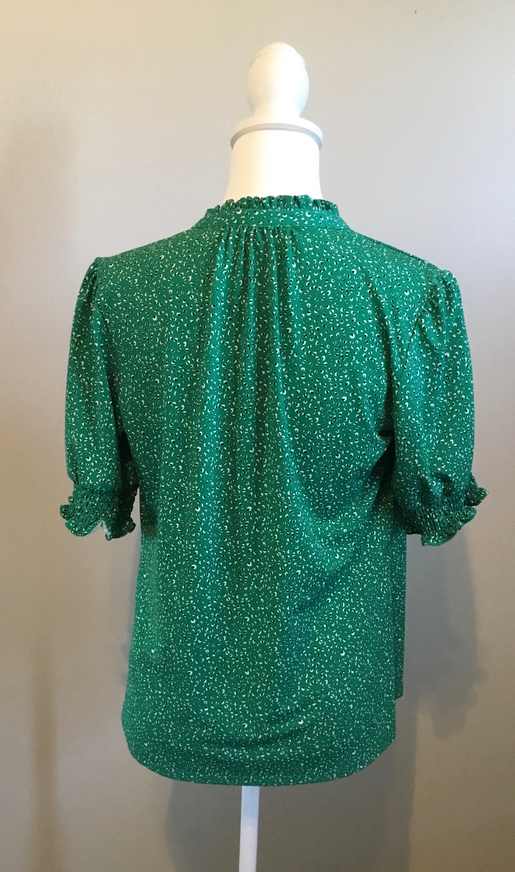 Adrianna Papell Green Blouse Sz Medium