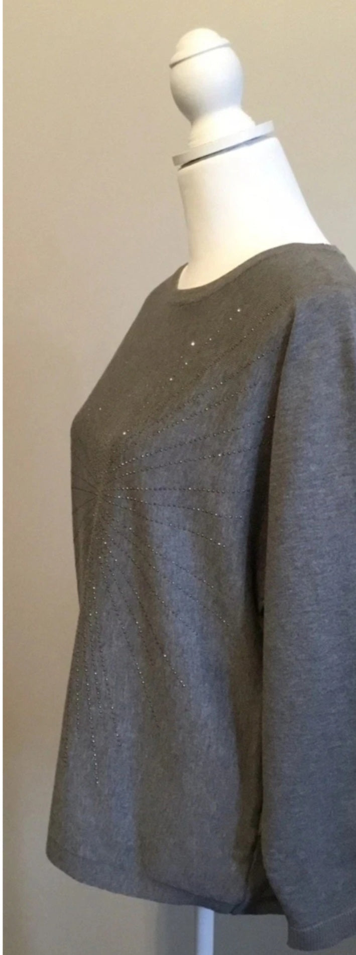 Cocobleu Womens Gray Beaded Top Sz Medium