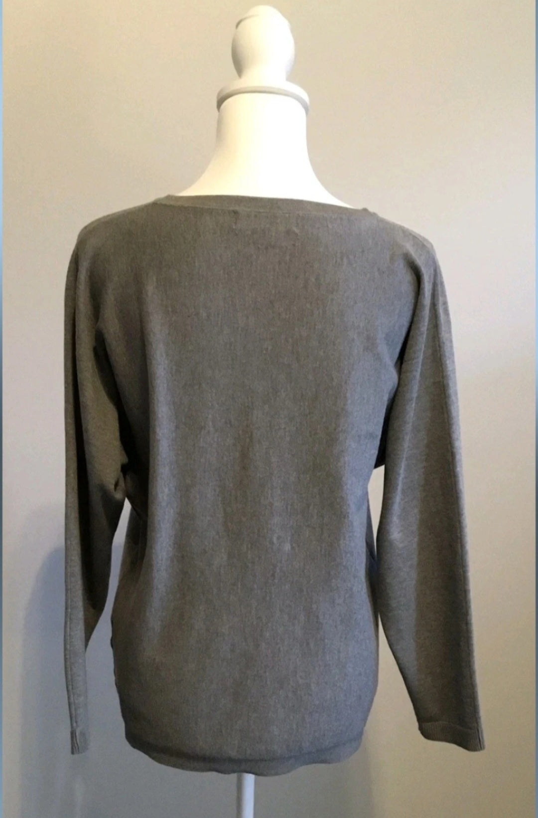 Cocobleu Womens Gray Beaded Top Sz Medium