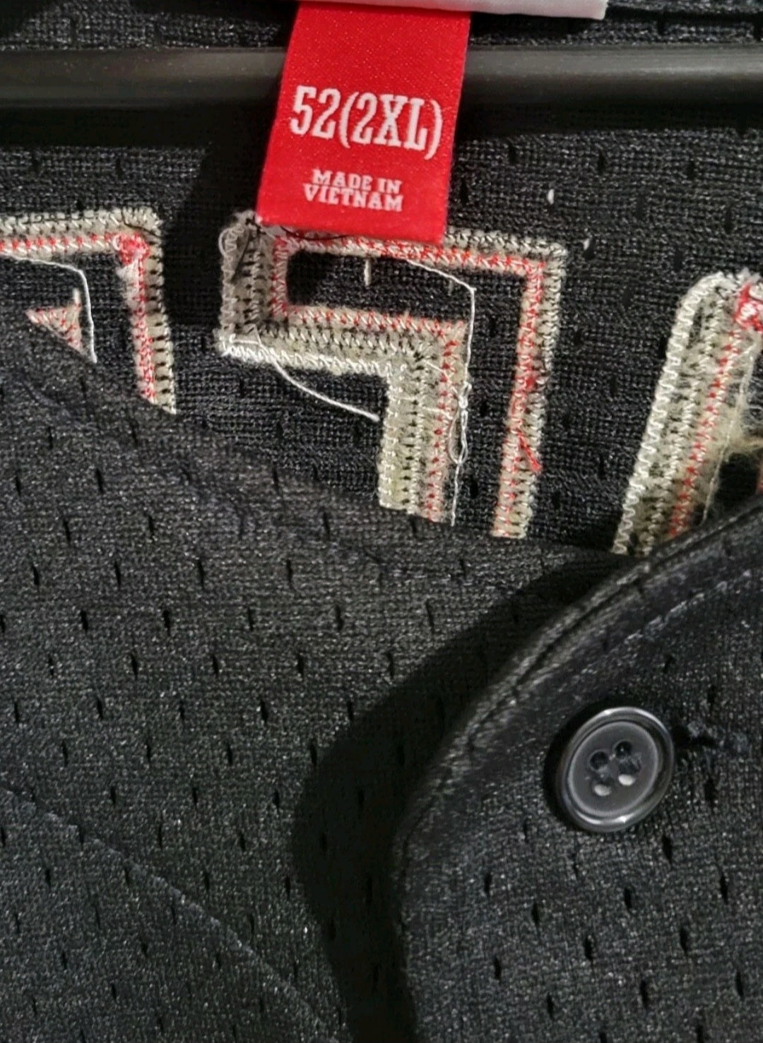 Cincinnati Reds Jersey Sz 52 2XL Black