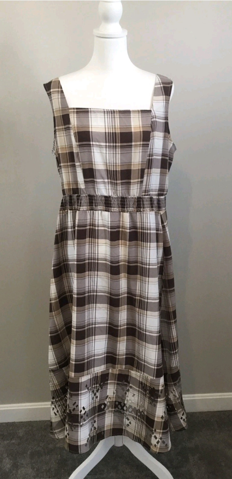 Bloomchic Check Dress Sleeveless Sz 14/16 Plus